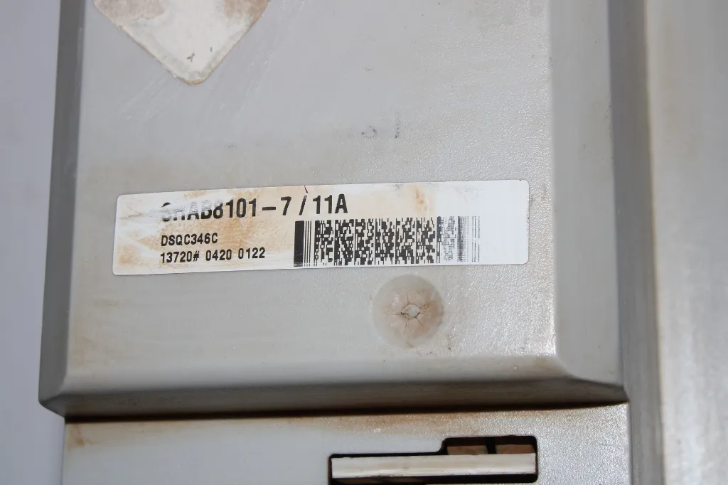 dsqc346c-3hab101-7-11a-abb-ac-servo-drive.webp