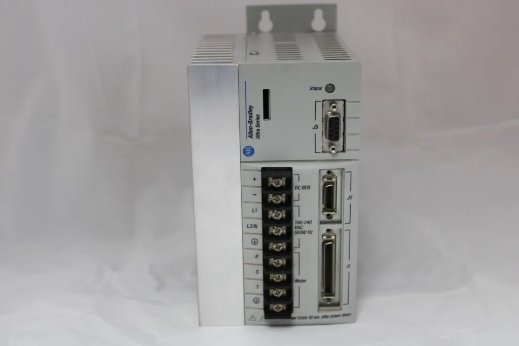 allen-bradley-1398-ddm-019x-servo-drive-front.webp