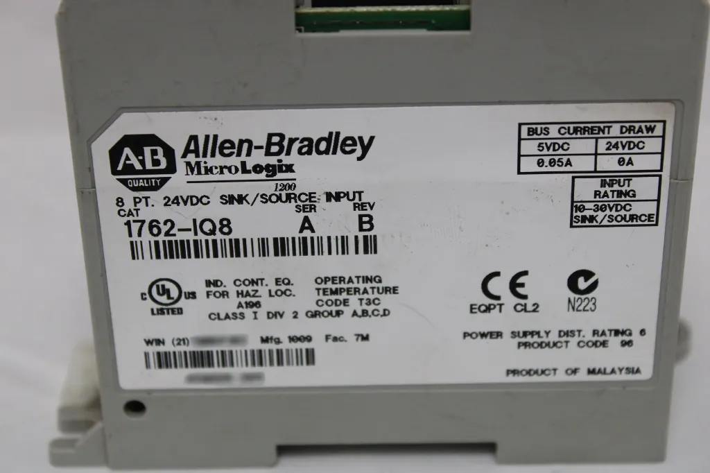 allen-bradley-1762-iq8-sera-revb-input-module-closeup.webp