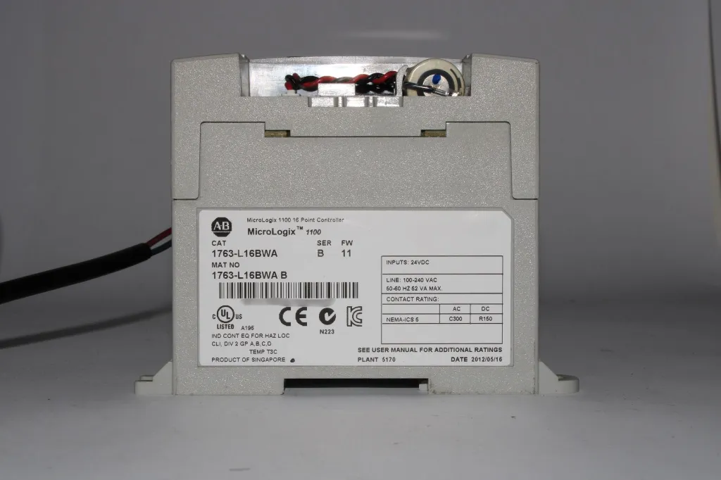 allen-bradley-1763-l16bwa-serb-plc-io-module-closeup.webp