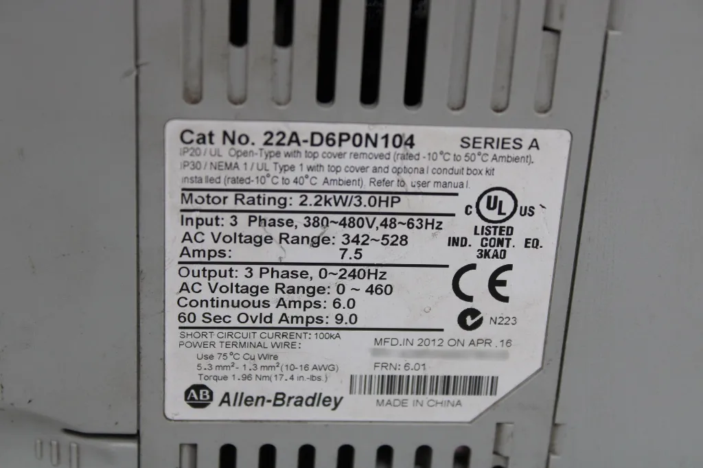 allen-bradley-22a-d6p0n104-sera-drive-7-5a-closeup.webp