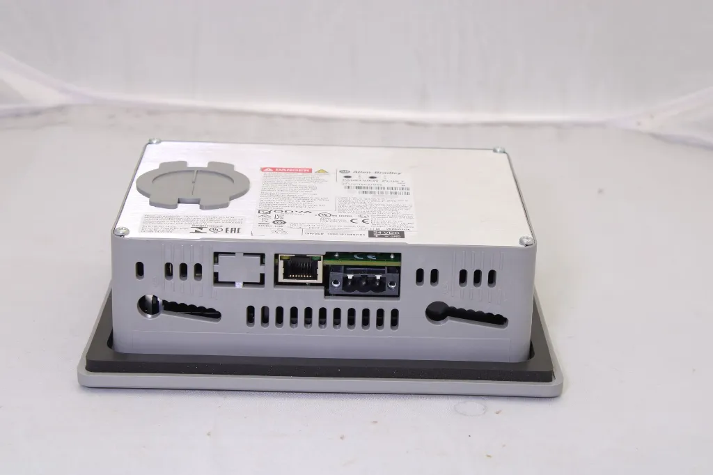 allen-bradley-2711p-t6c21d8s-serb-panelview-plus-7-back-angle.webp