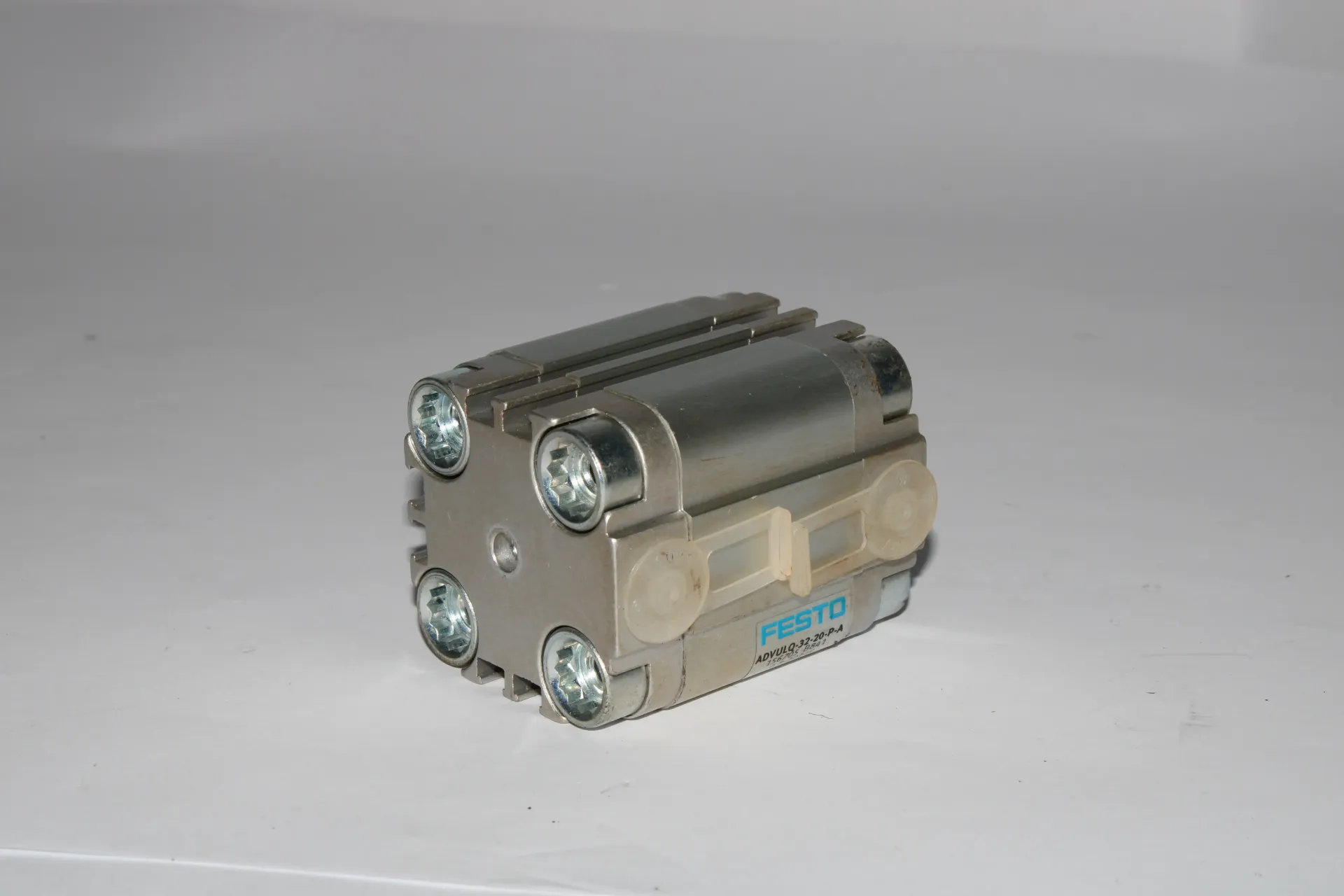 Festo ADVULQ-32-20-P-A (156705) Compact Cylinder with Anti-rotation Guide