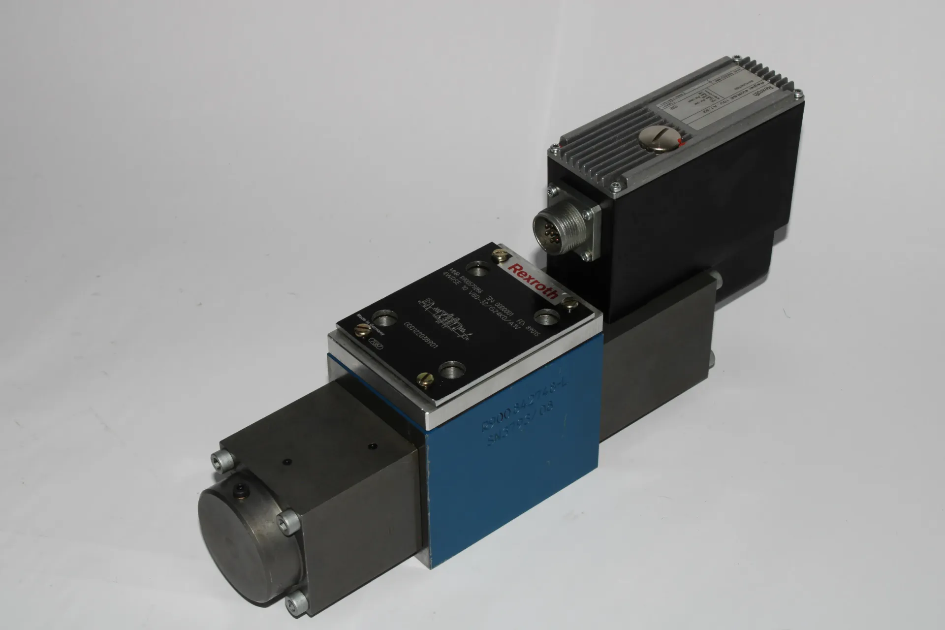 [30B] Rexroth R900579286 4WRSE Industrial Hydraulic Valve