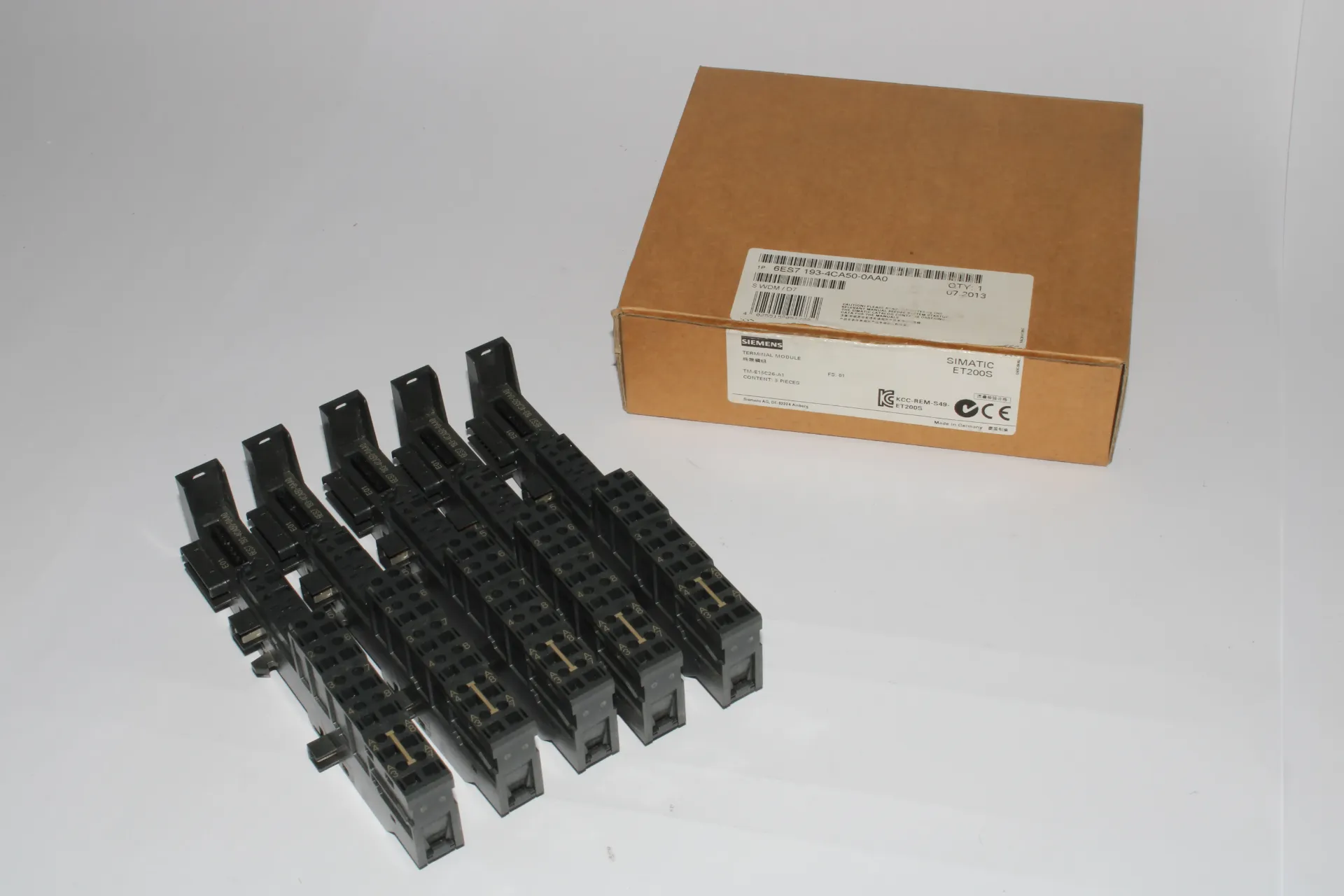 [25A] Siemens 6ES7193-4CA50-0AA0 Terminal Module (Pack of 5)