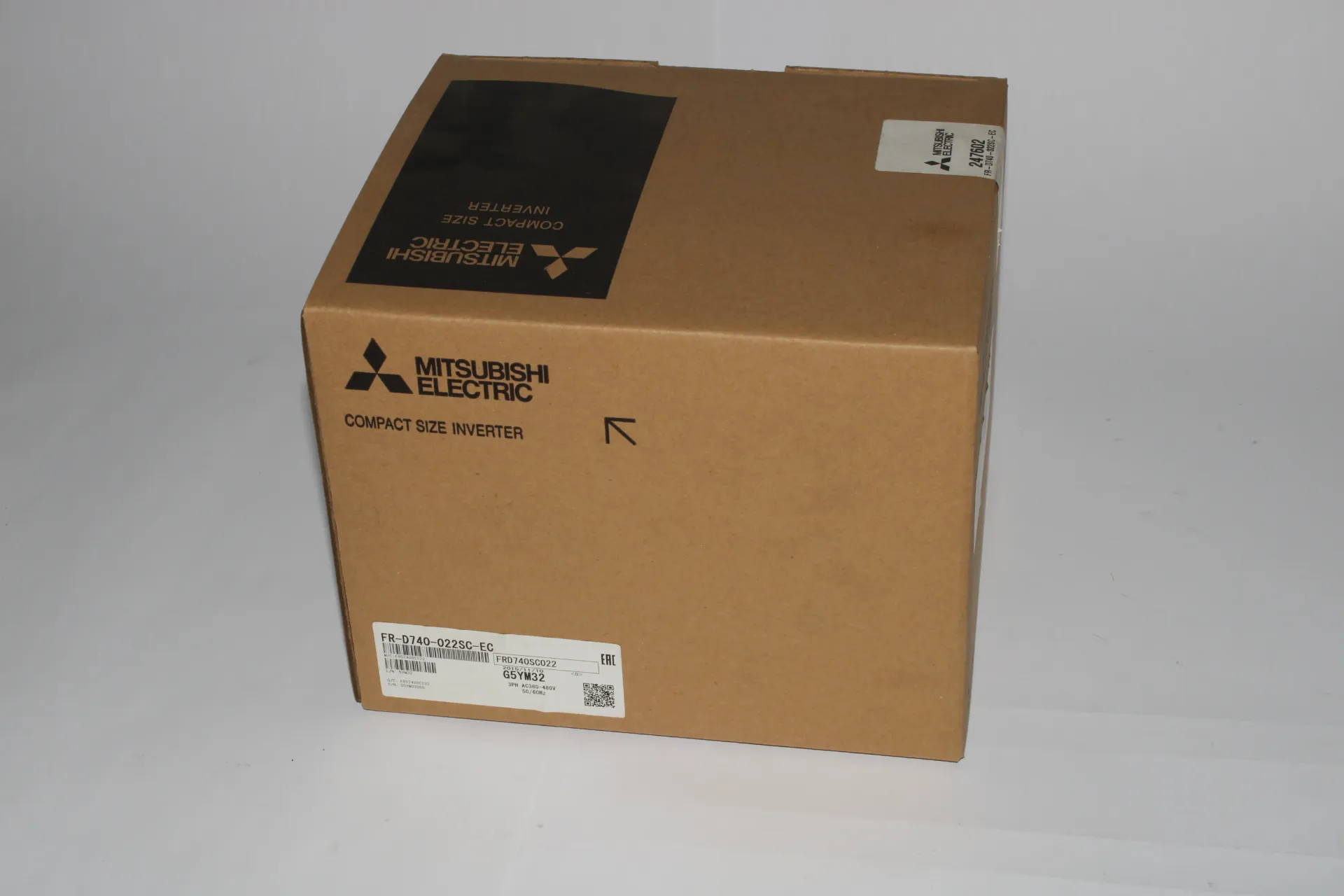 Mitsubishi FR-D740-022SC-EC Compact Size Inverter