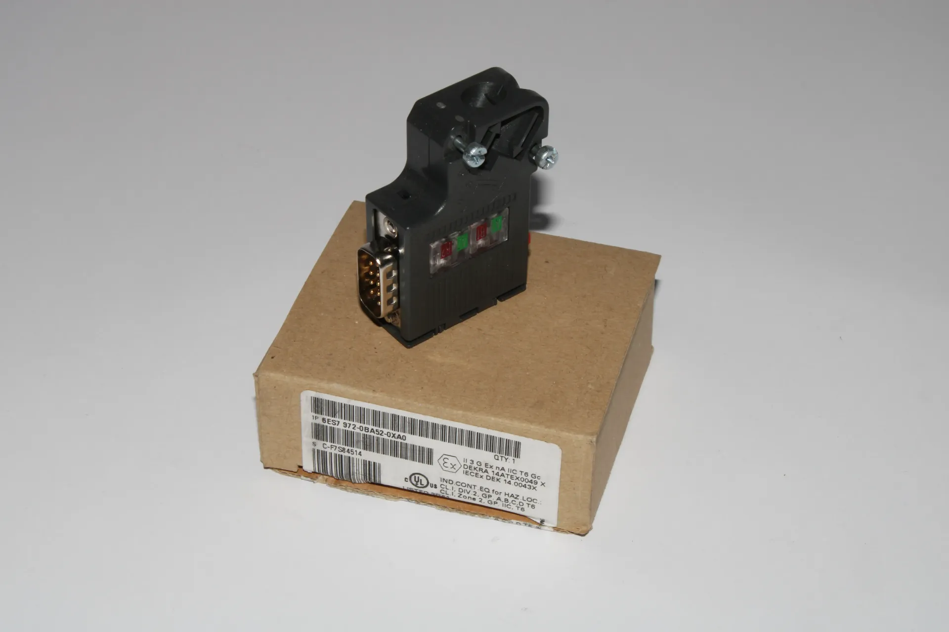 Siemens 6ES7972-0BA52-0XA0 Profibus Bus Connector