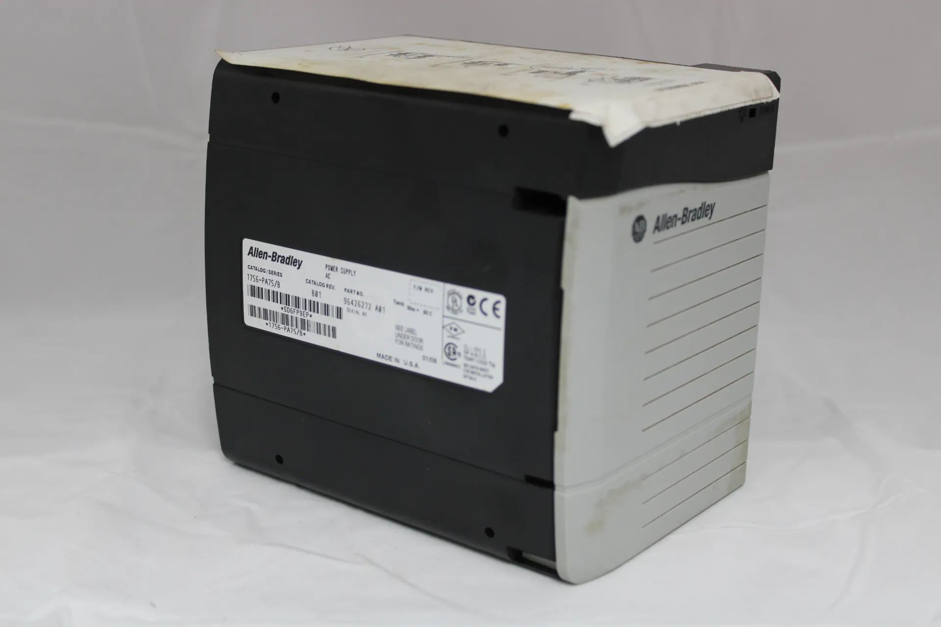 Allen-Bradley 1756-PA75 Ser.B Rev.B01 Power Supply