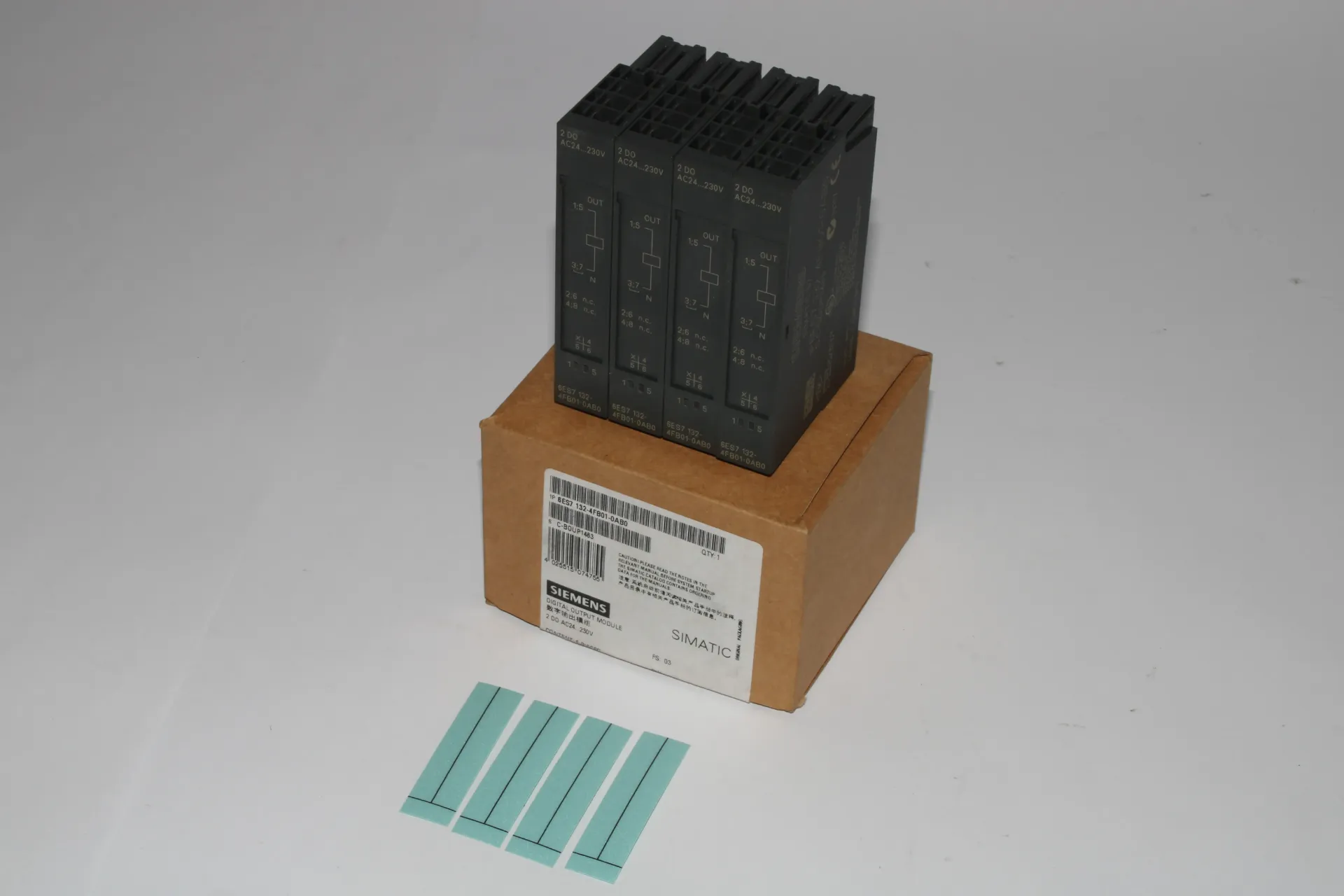 Siemens 6ES7132-4FB01-0AB0 Digital Output Module (Box of 4)