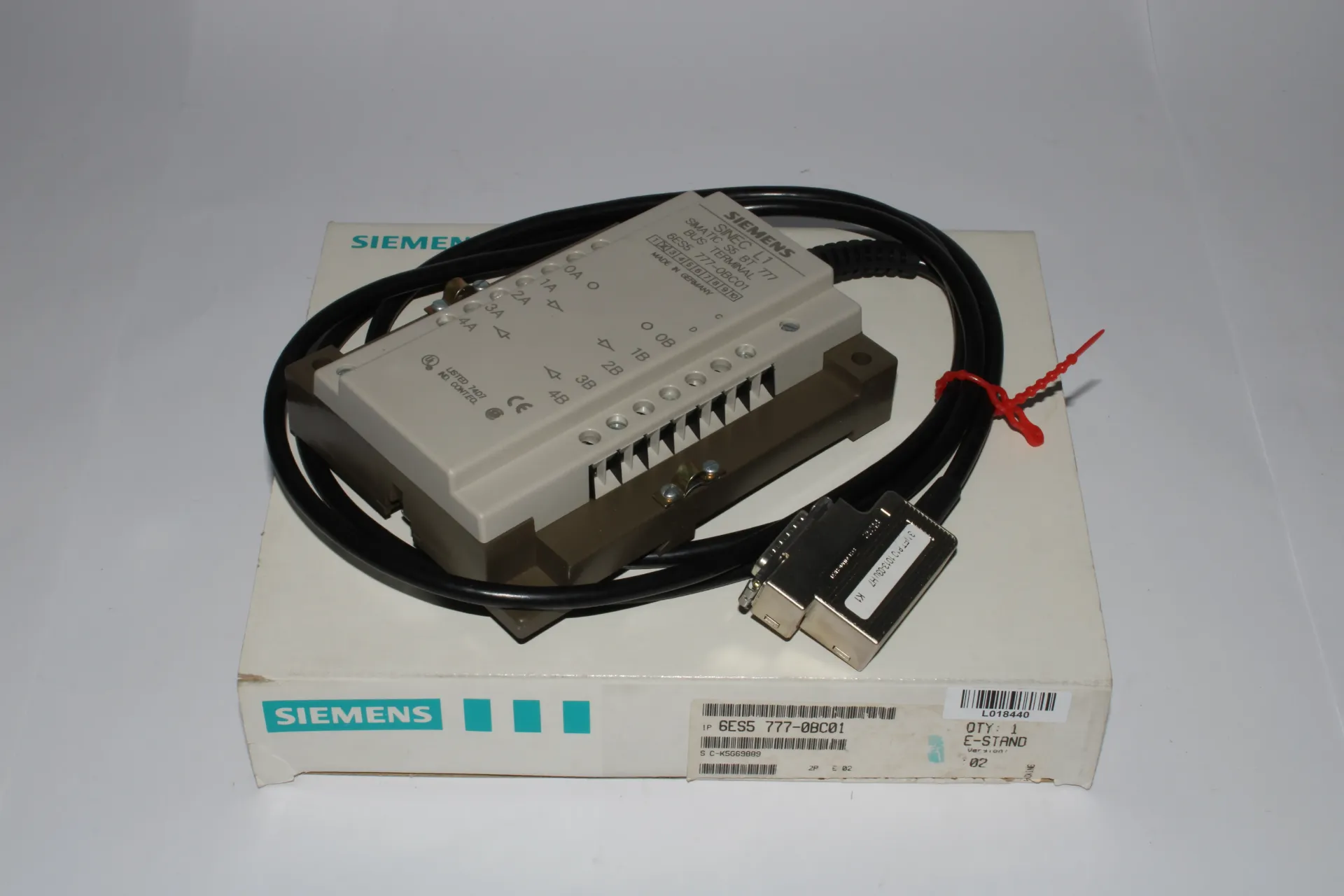 [27B] Siemens 6ES5777-0BC01 Simatic S5 BT 777 Bus Terminal