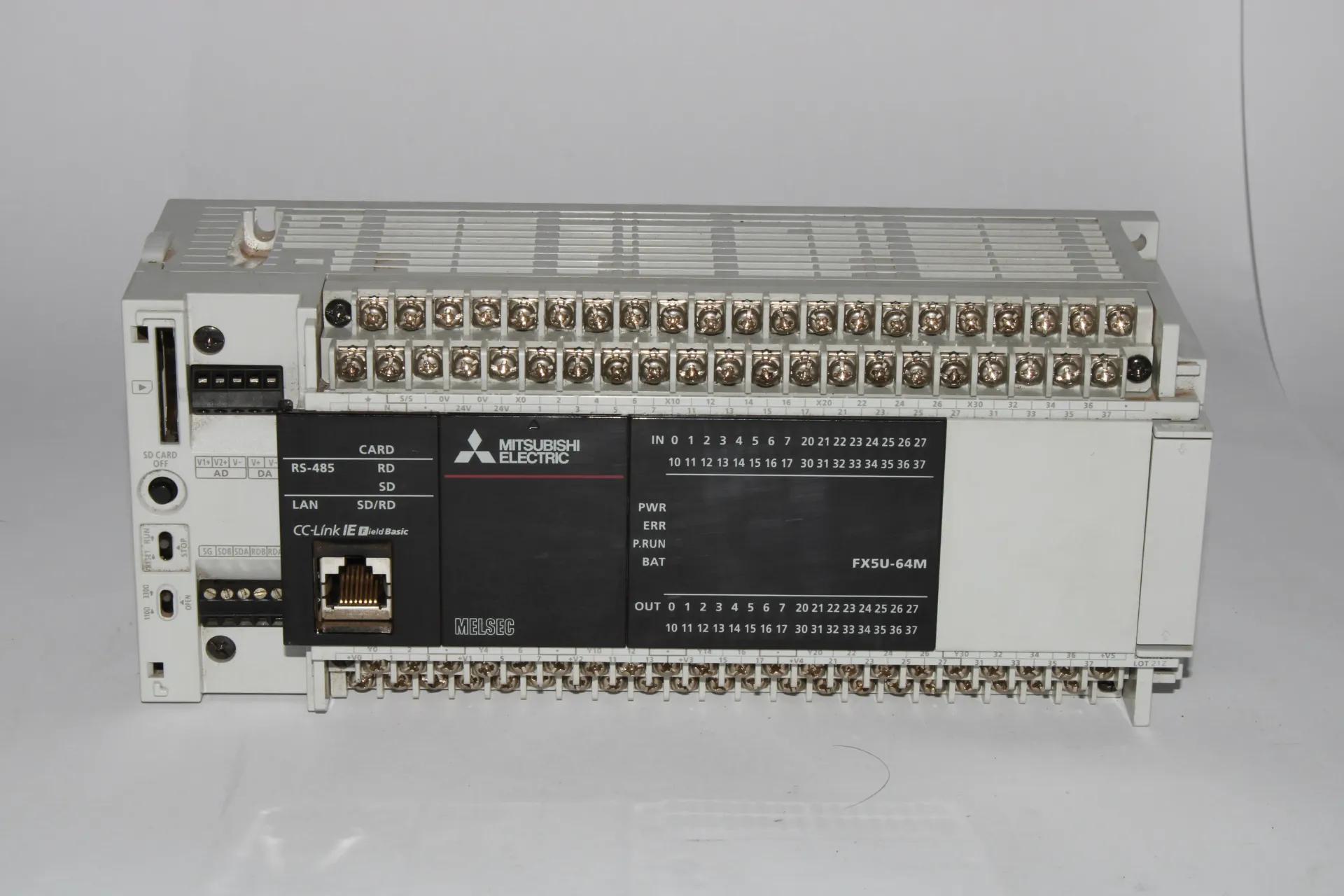 [27D] Mitsubishi FX5U-64MT/ESS Programmable Controller