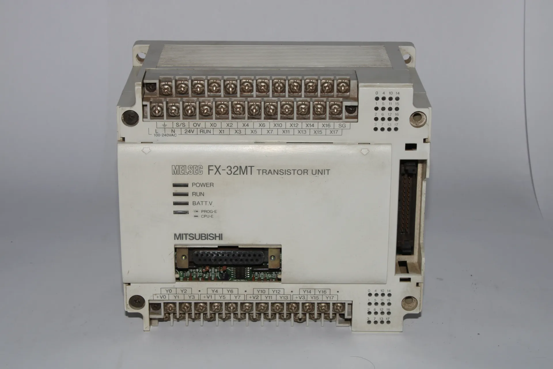 [27D] Mitsubishi FX-32MT-ESS Programmable Controller