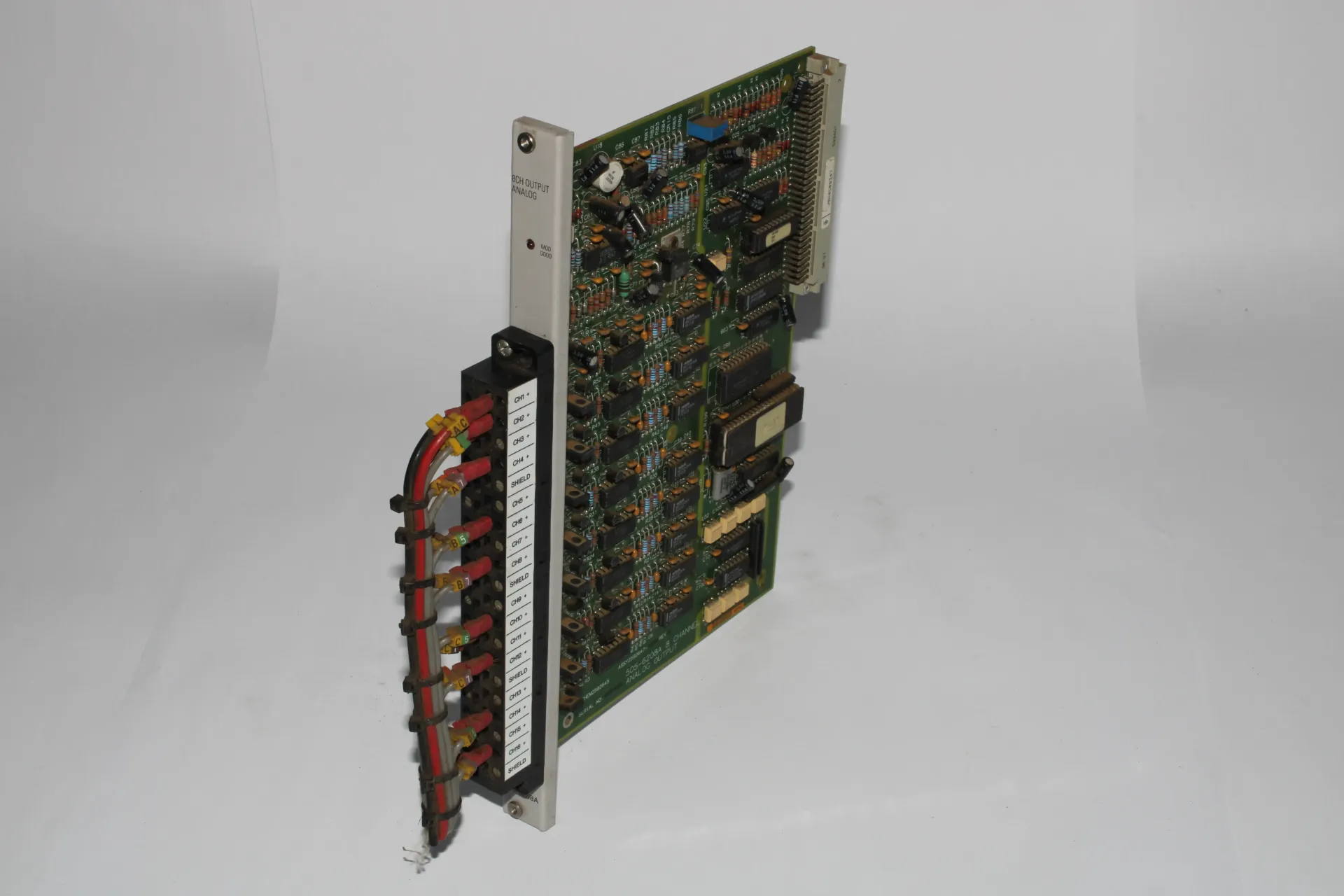 ABB 505-6208A 8-Channel Analog Output Module