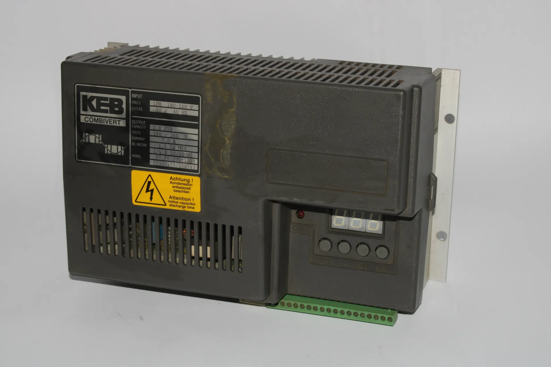 KEB 09.F0.200-1229 Combivert Drive 7A 
