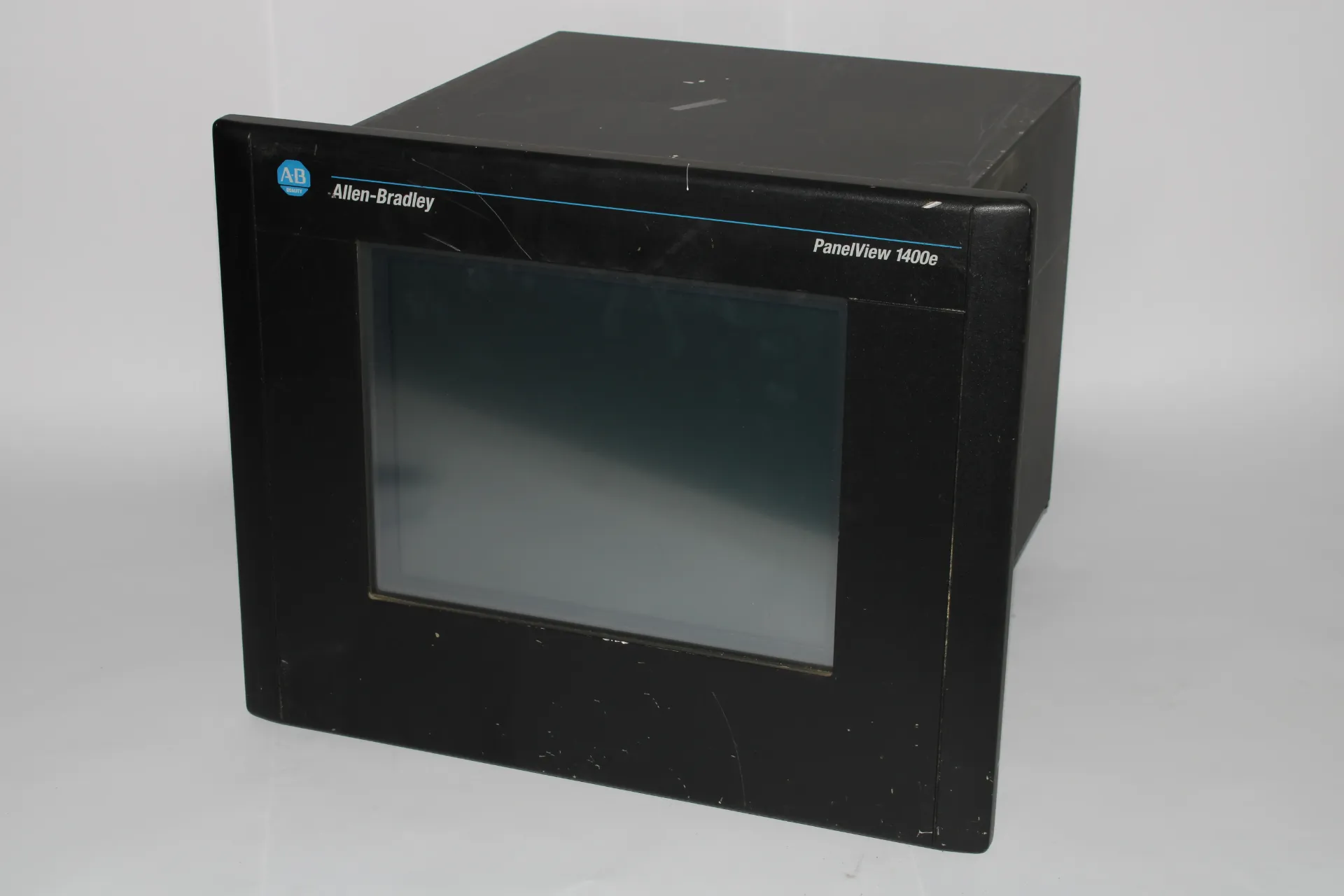 Allen-Bradley 2711E-T14C6X Ser.E Rev.D PanelView 1400e Operator Interface 