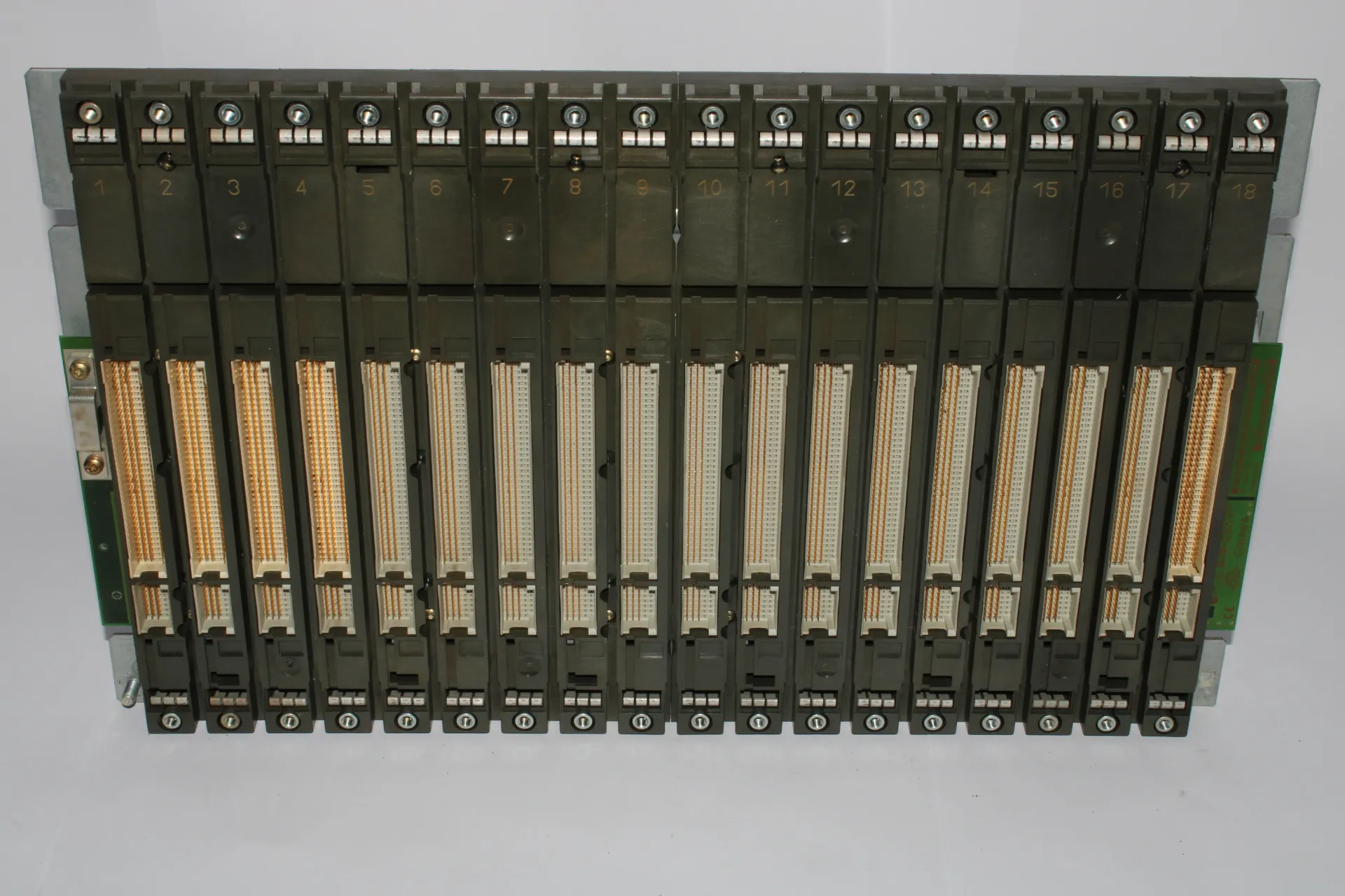 Siemens 6ES7400-1TA01-0AA0 Simatic S7-400 Subrack 