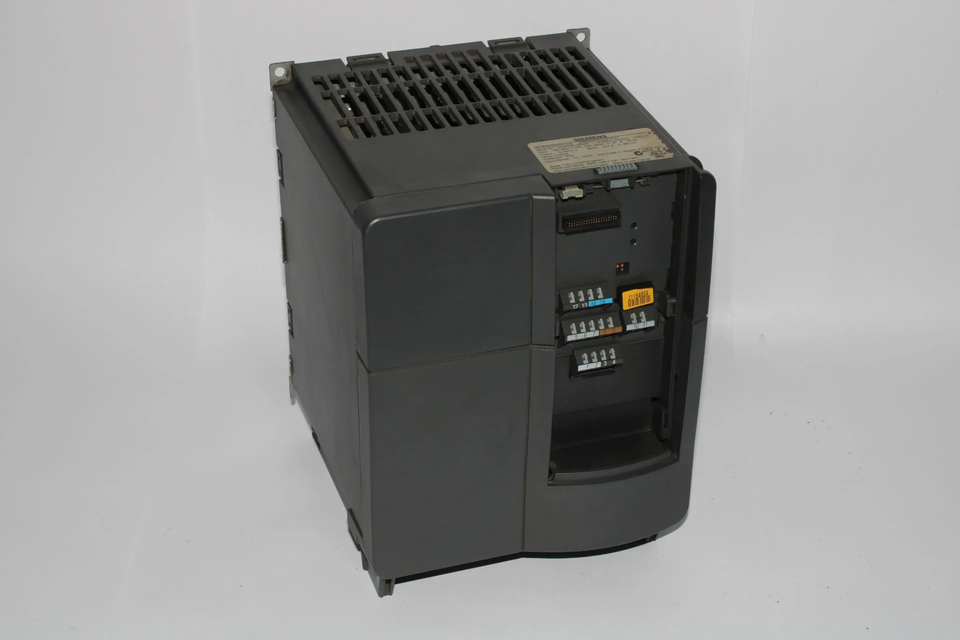 Siemens 6SE6420-2UD25-5CA1 Micro Master 420 AC Drive