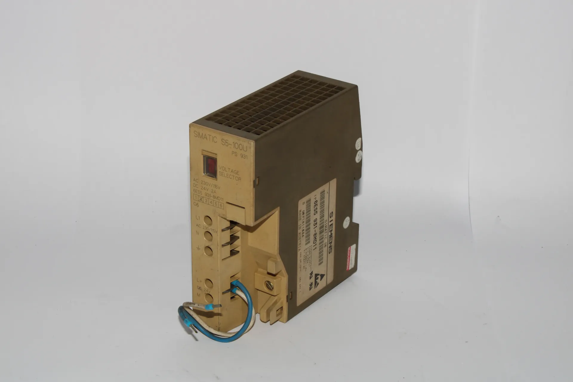 Siemens 6ES5931-8MD11 Simatic S5-100U PS931  Power Supply