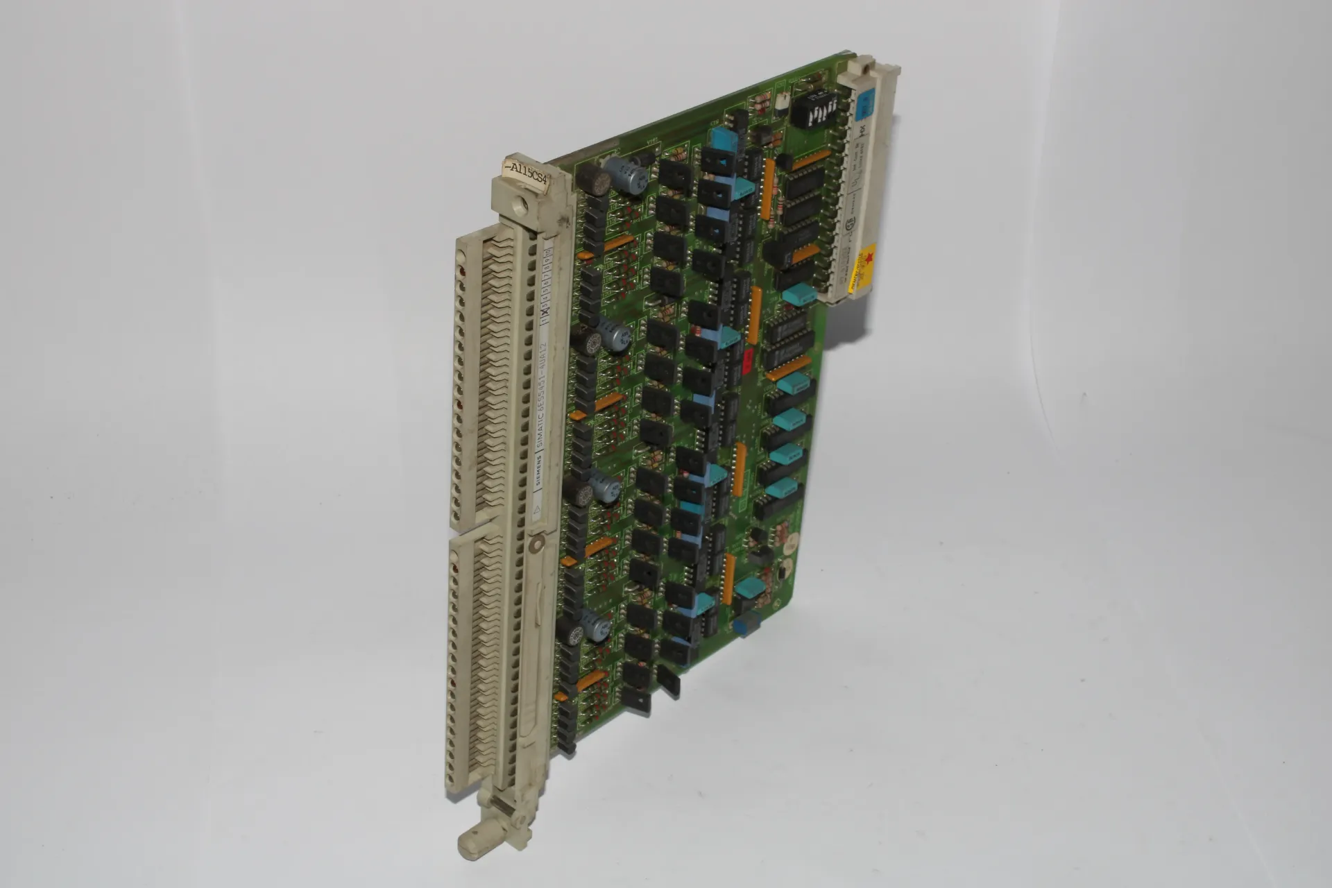 Siemens 6ES5451-4UA12 Simatic S5 451 Digital Output Module