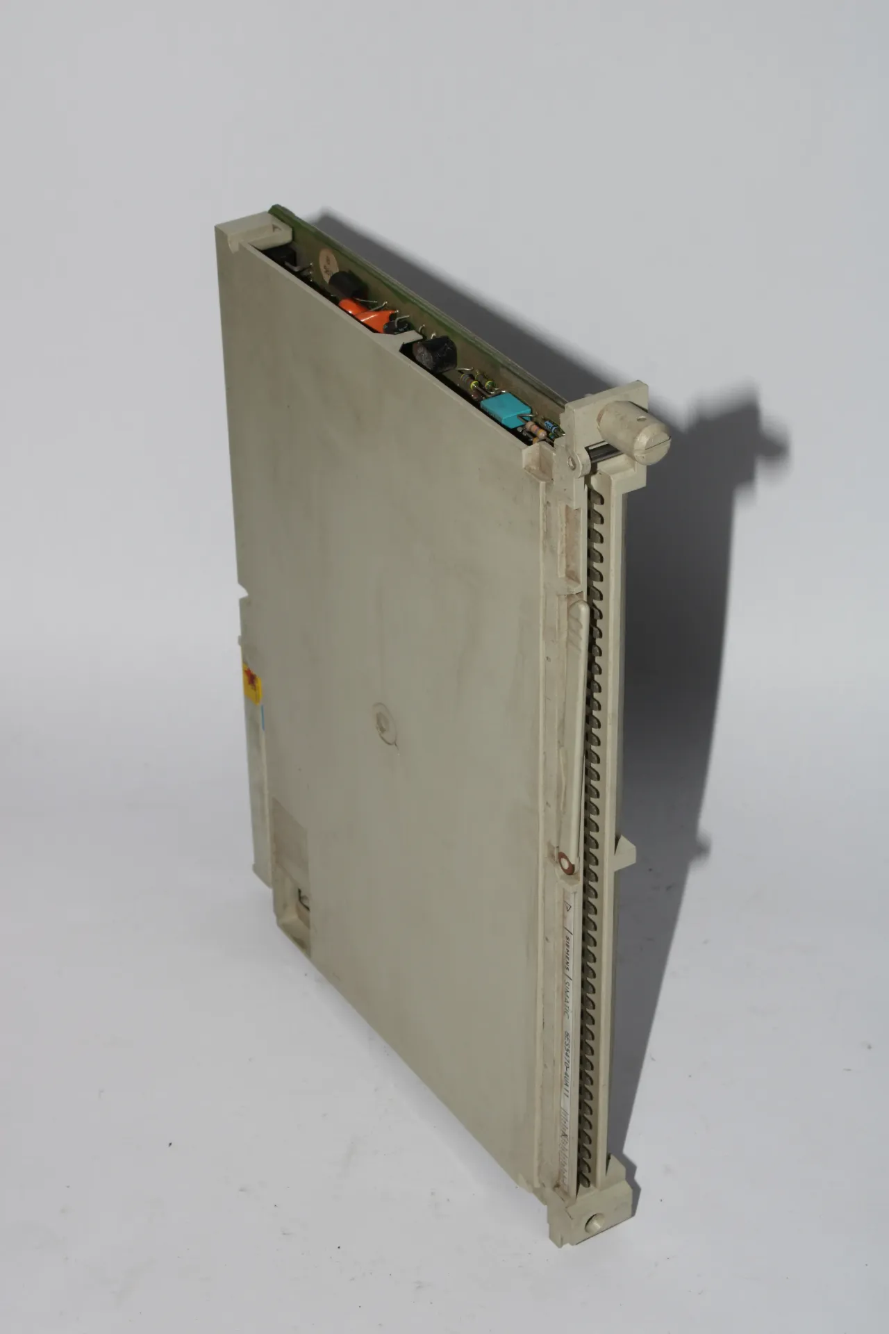 Siemens 6ES5470-4UA11 Simatic S5 470 Analog Output Module
