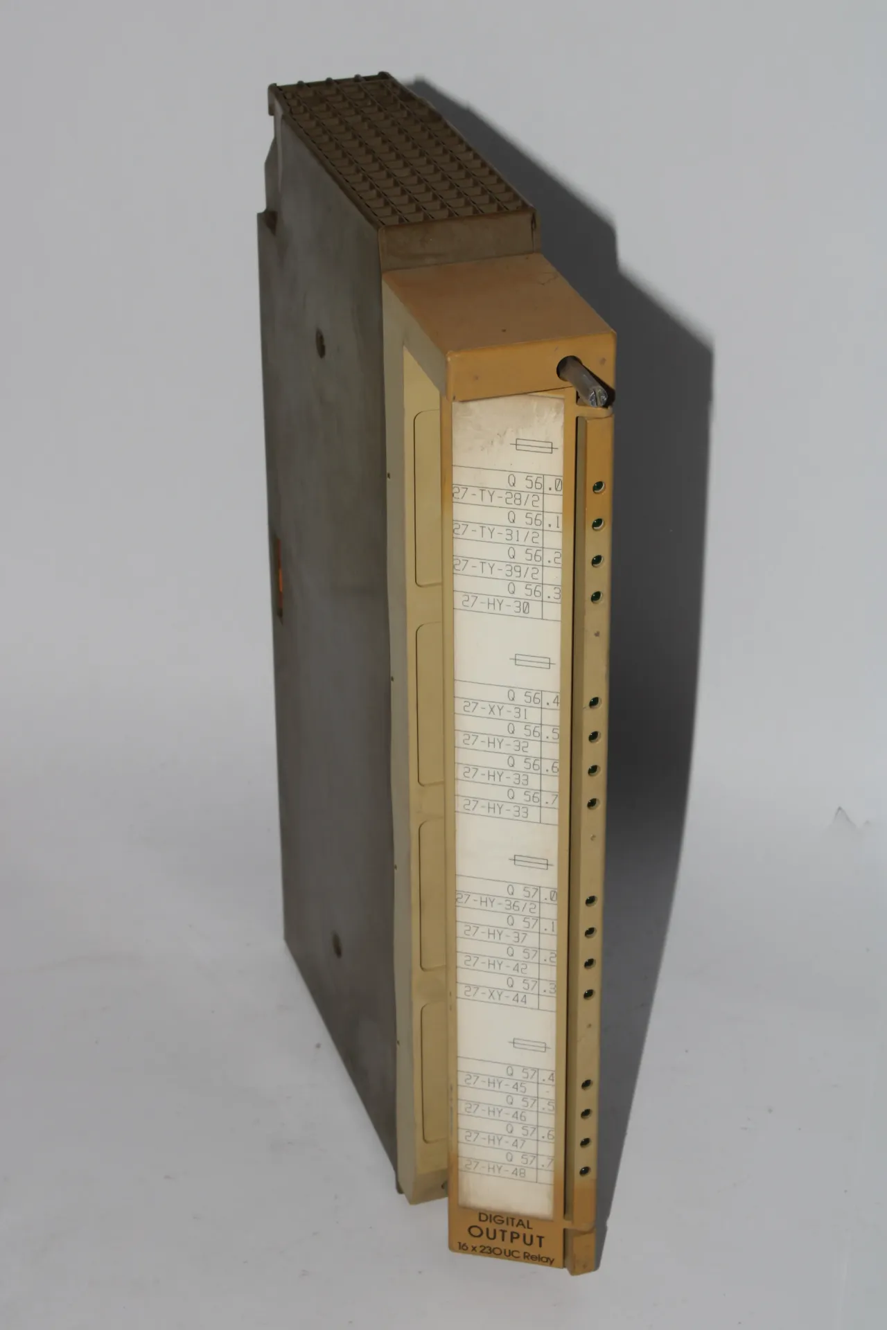 Siemens 6ES5458-7LC11 Simatic S5 Relay Output Module 