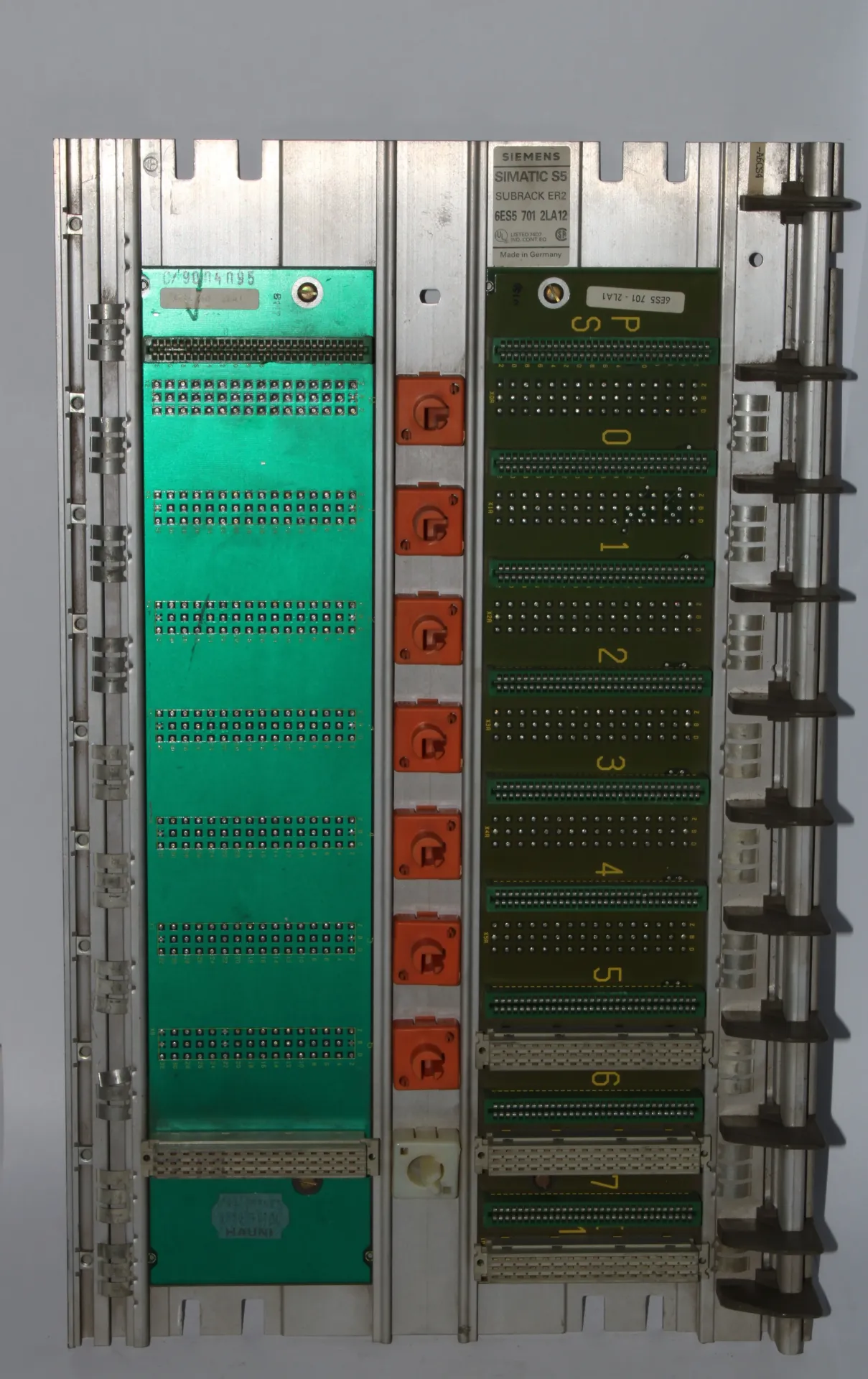 [13A] Siemens 6ES5701-2LA12 Simatic S5 Subrack ER2