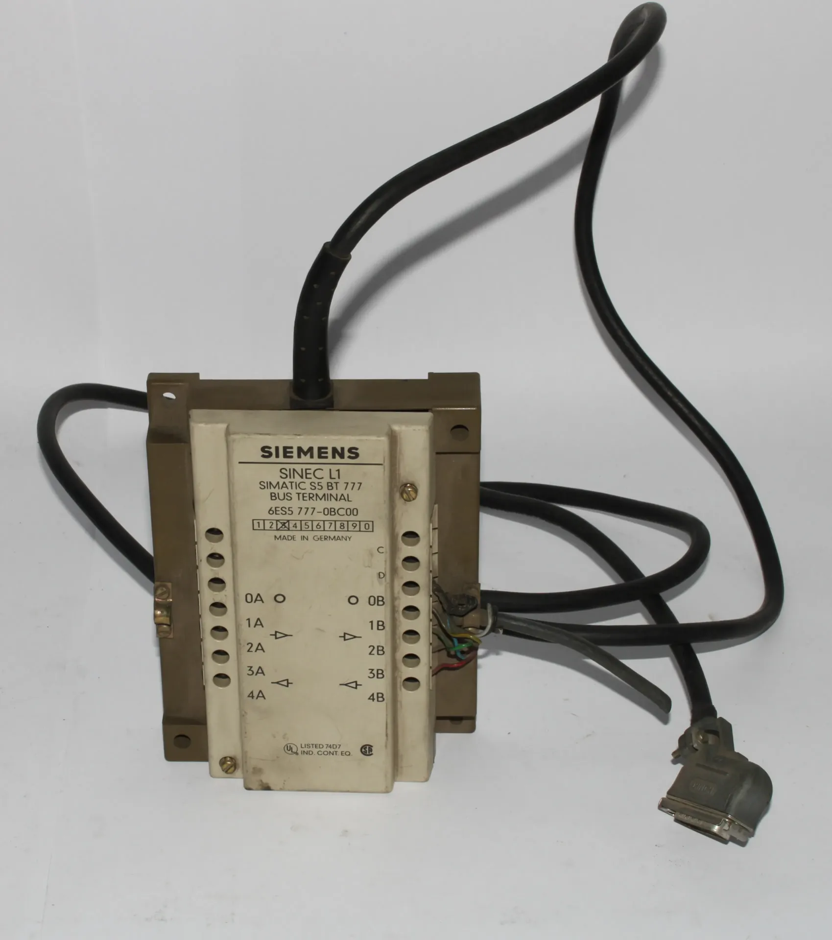 [17B] Siemens 6ES5777-0BC00 Simatic S5 BT 777-0 Bus Terminal