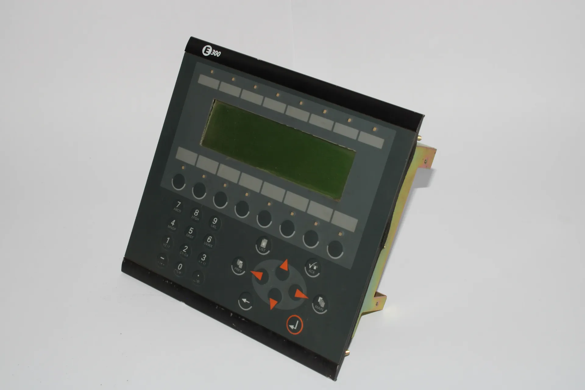 Beijer Electronics E300 Type 02750D Operator Interface 