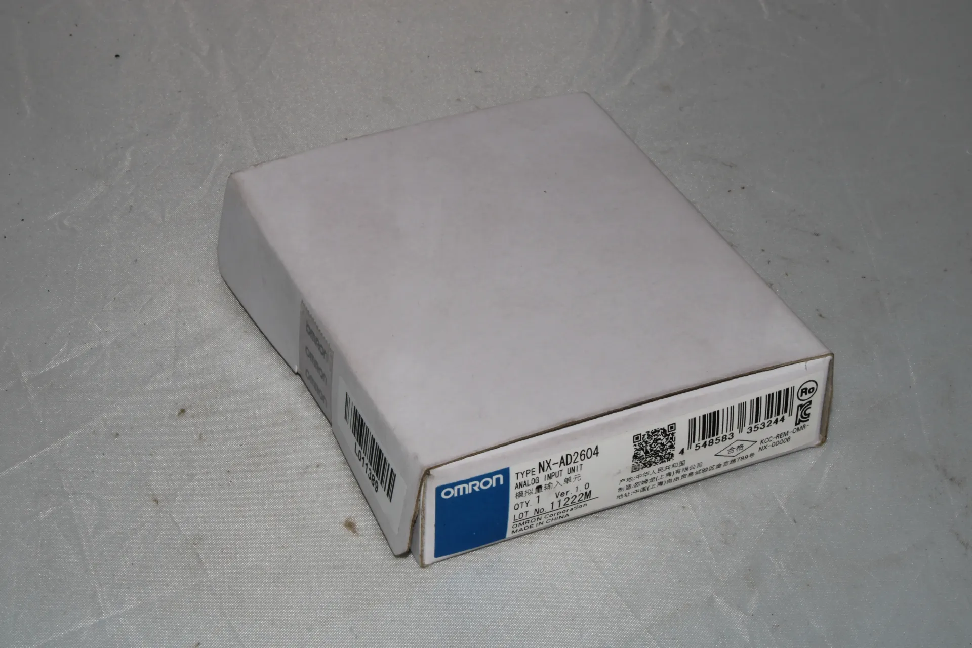 [31C] Omron NX-AD2604 Analog Input Unit 