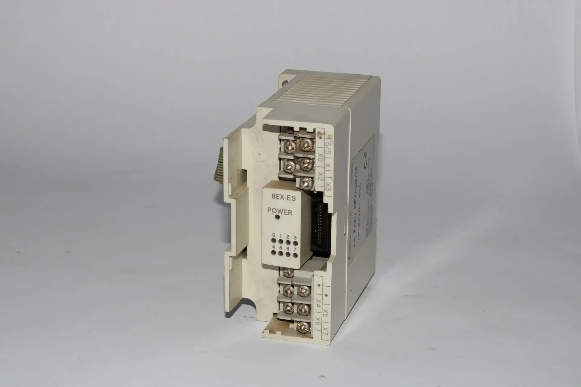 [Indoor warehouse - Box 3] Mitsubishi FX0N-8EX-ES/UL Modular Input Extension 