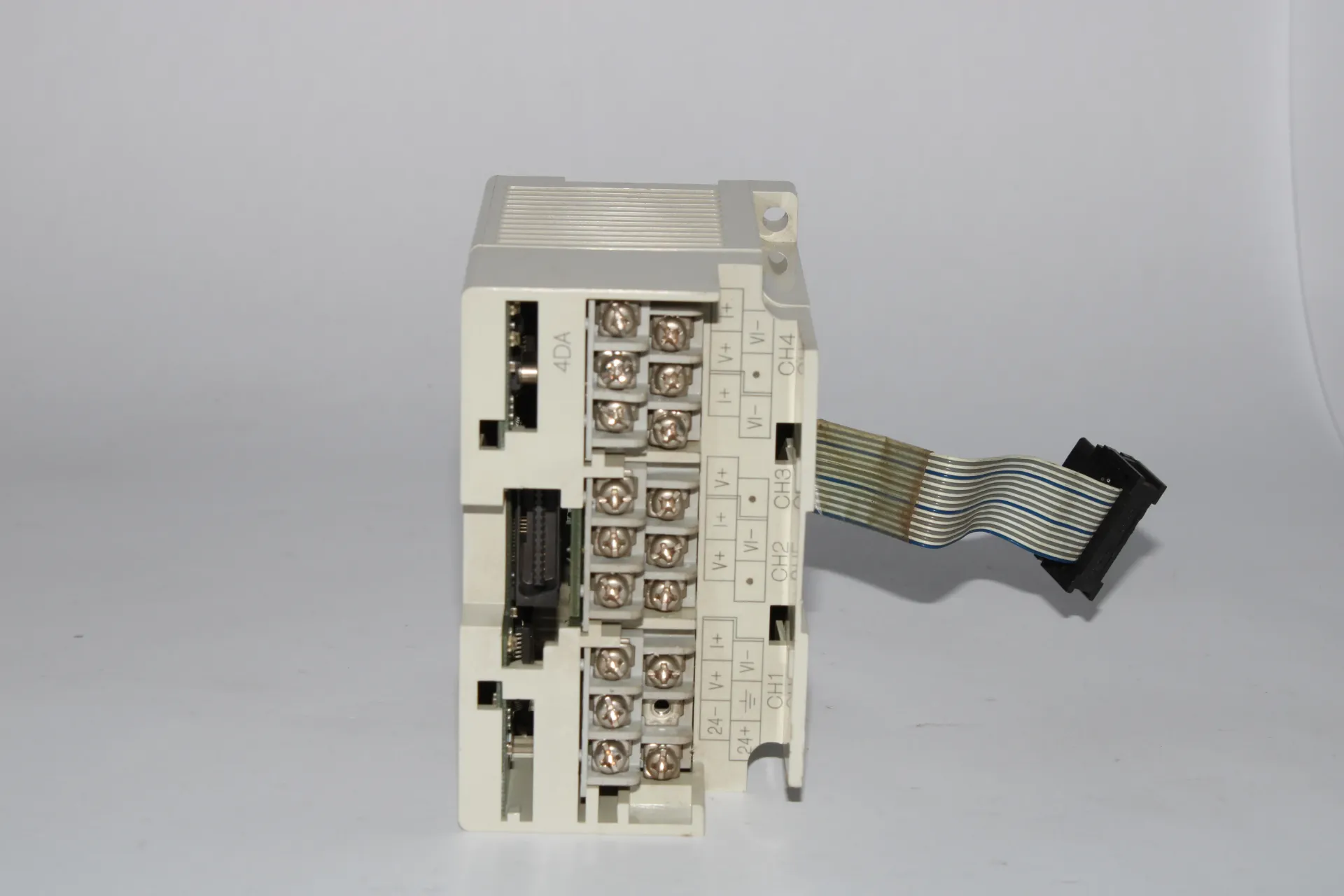 Mitsubishi FX2N-4DA Ver 1.10 Analog Output Block 
