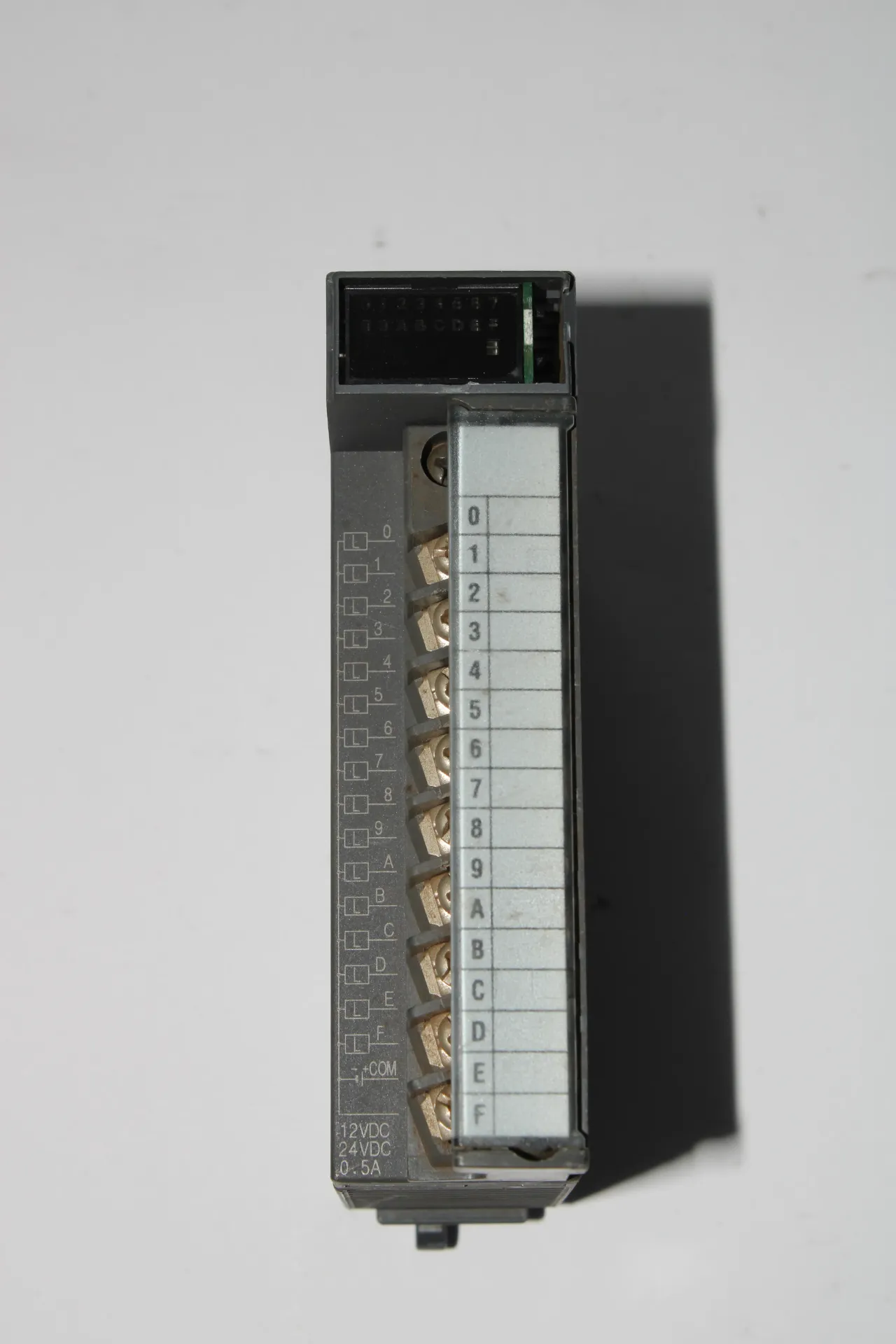 Mitsubishi QY80 MELSEC-Q Output Unit