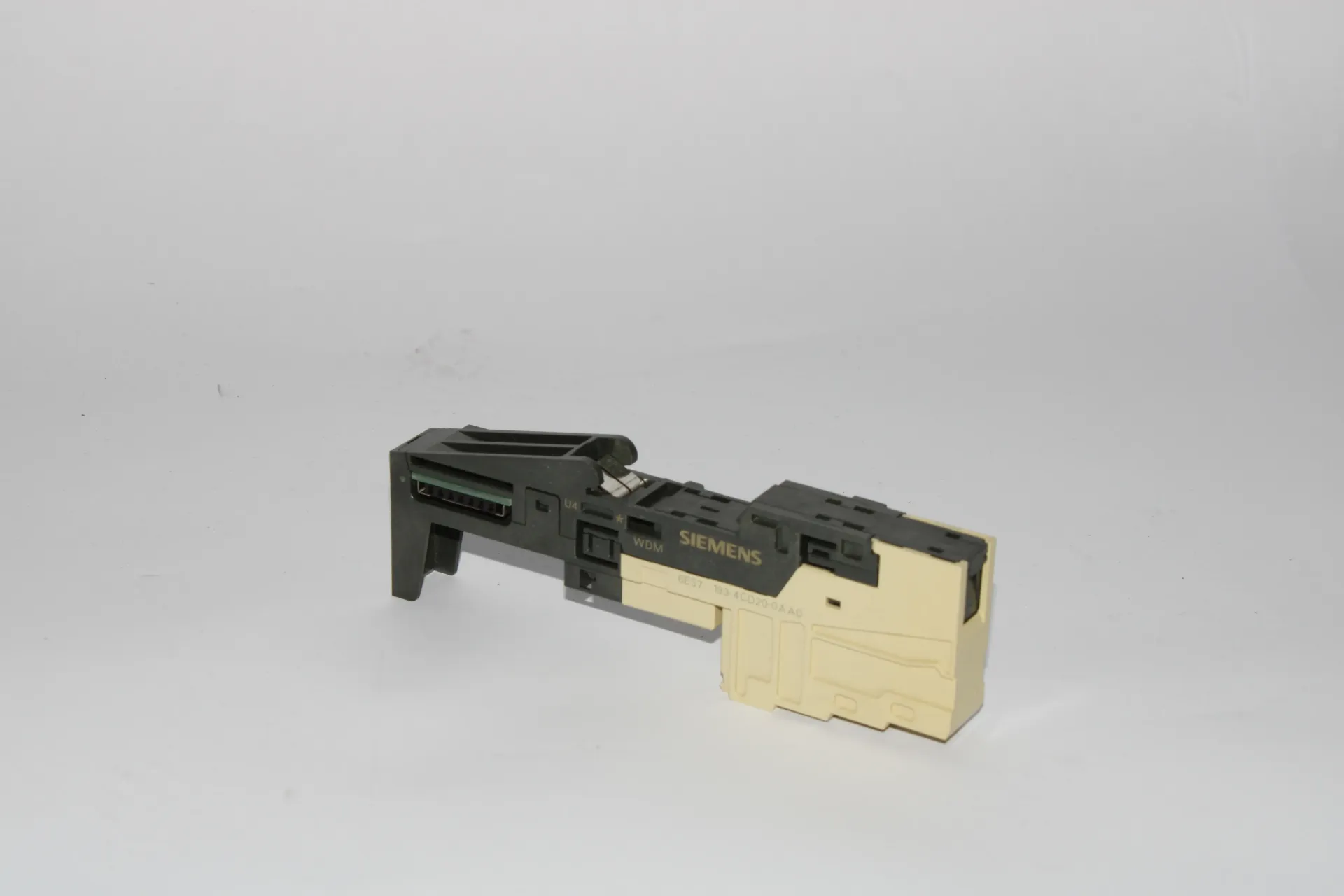Siemens 6ES7193-4CD20-0AA0 Simatic DP Terminal module TM-P15S23-A0 for ET 200S
