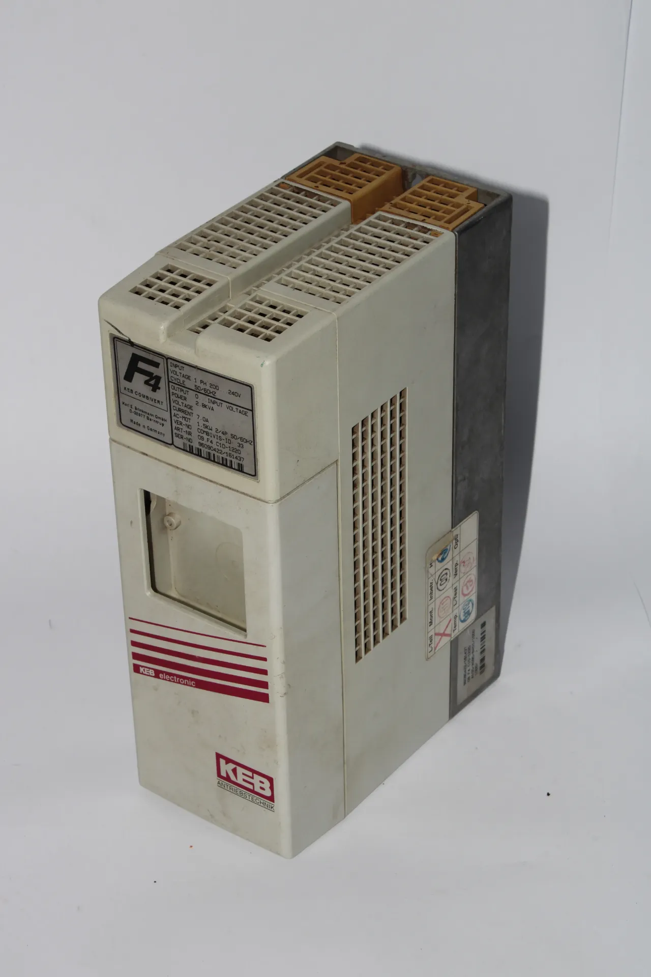 KEB 09.F4.C1D-1220 Combivert Drive 7A