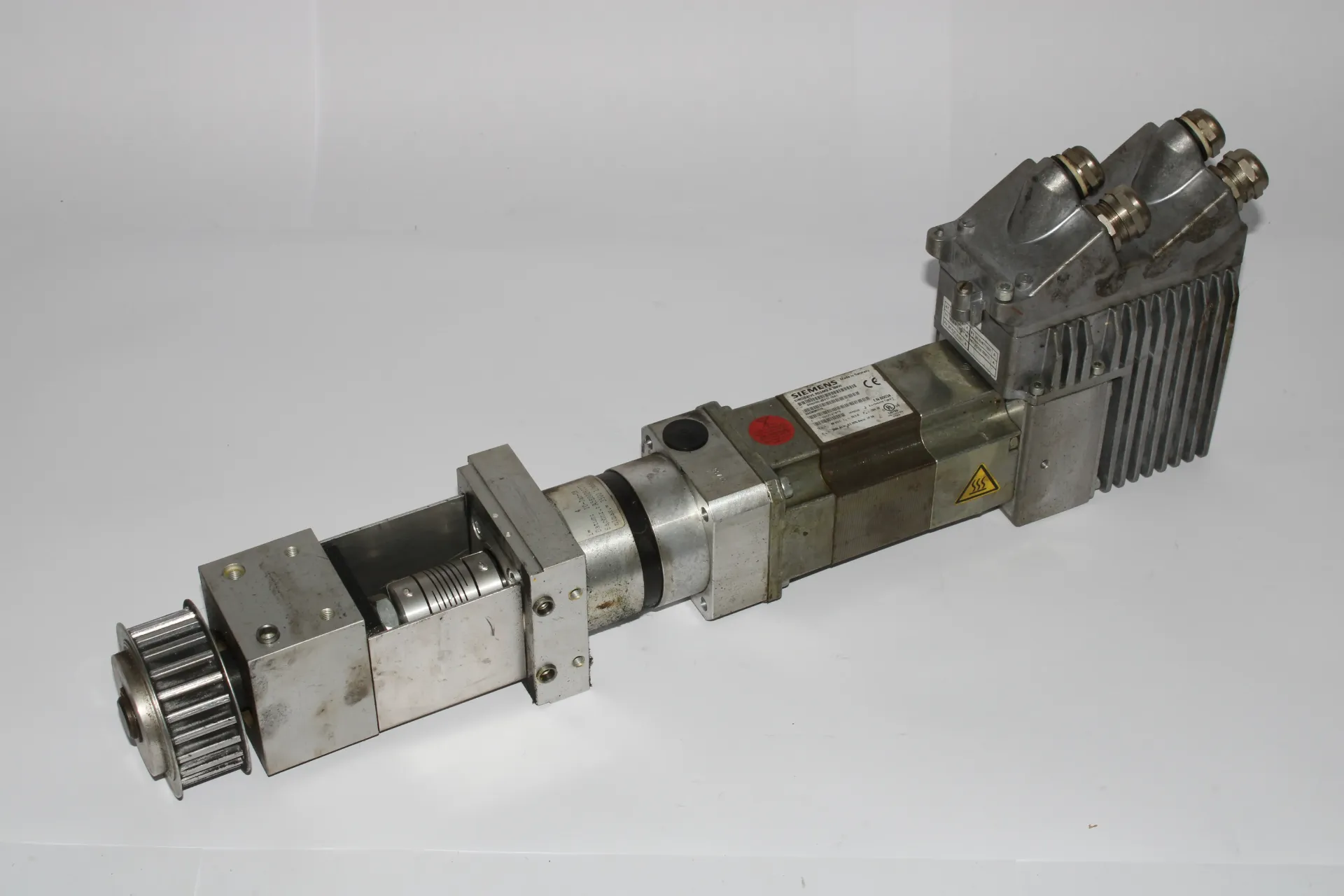 Siemens 6SN2155-2BD11-1BA1 SIMODRIVE POSMO A Programmable Positioning Motor PROFIBUS DP Standard Slave Brushless Motor 300W