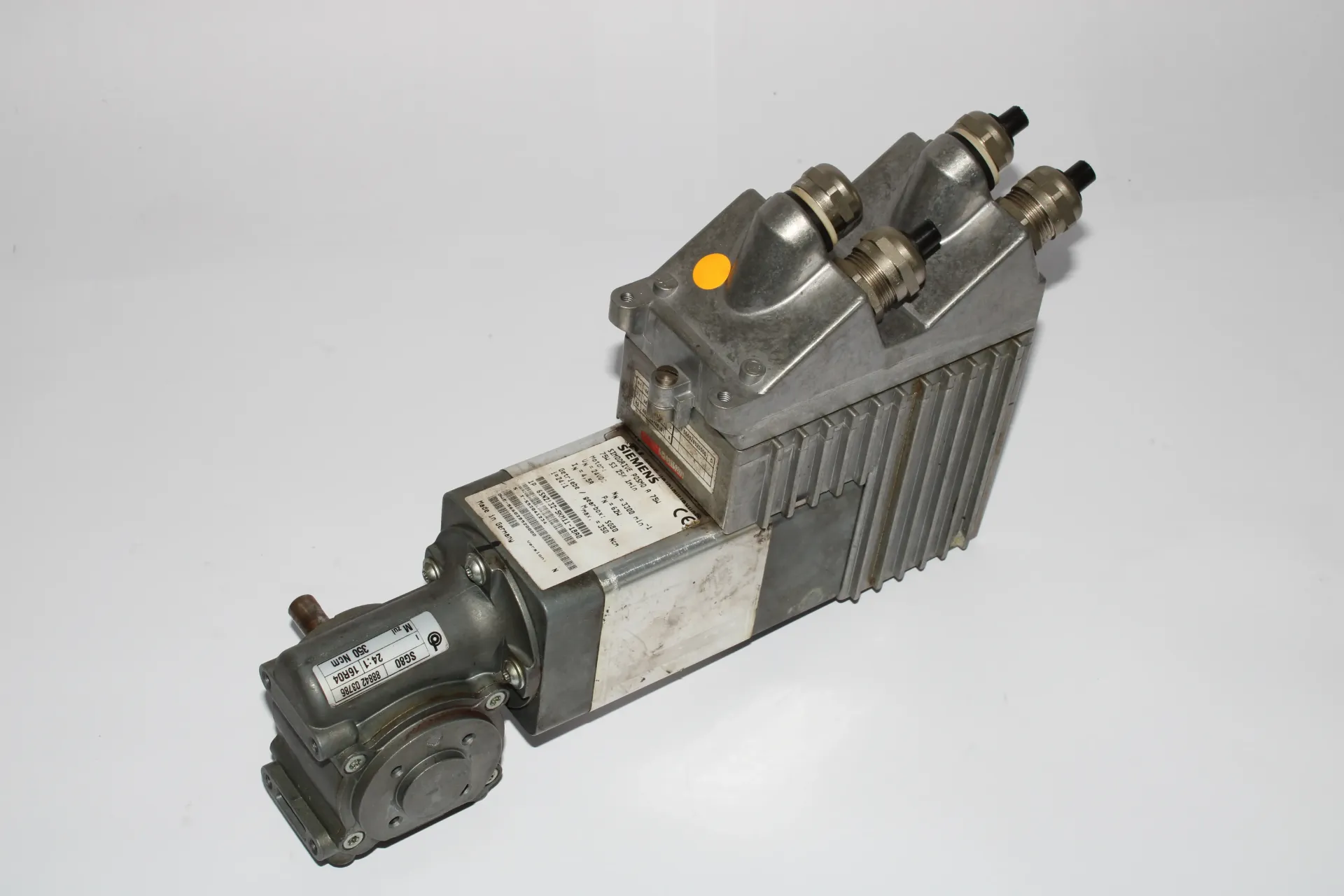 Siemens 6SN2132-5KM11-1BA0 SIMODRIVE POSMO A Programmable Positioning Motor PROFIBUS DP Standard Slave Brushless Motor 75W