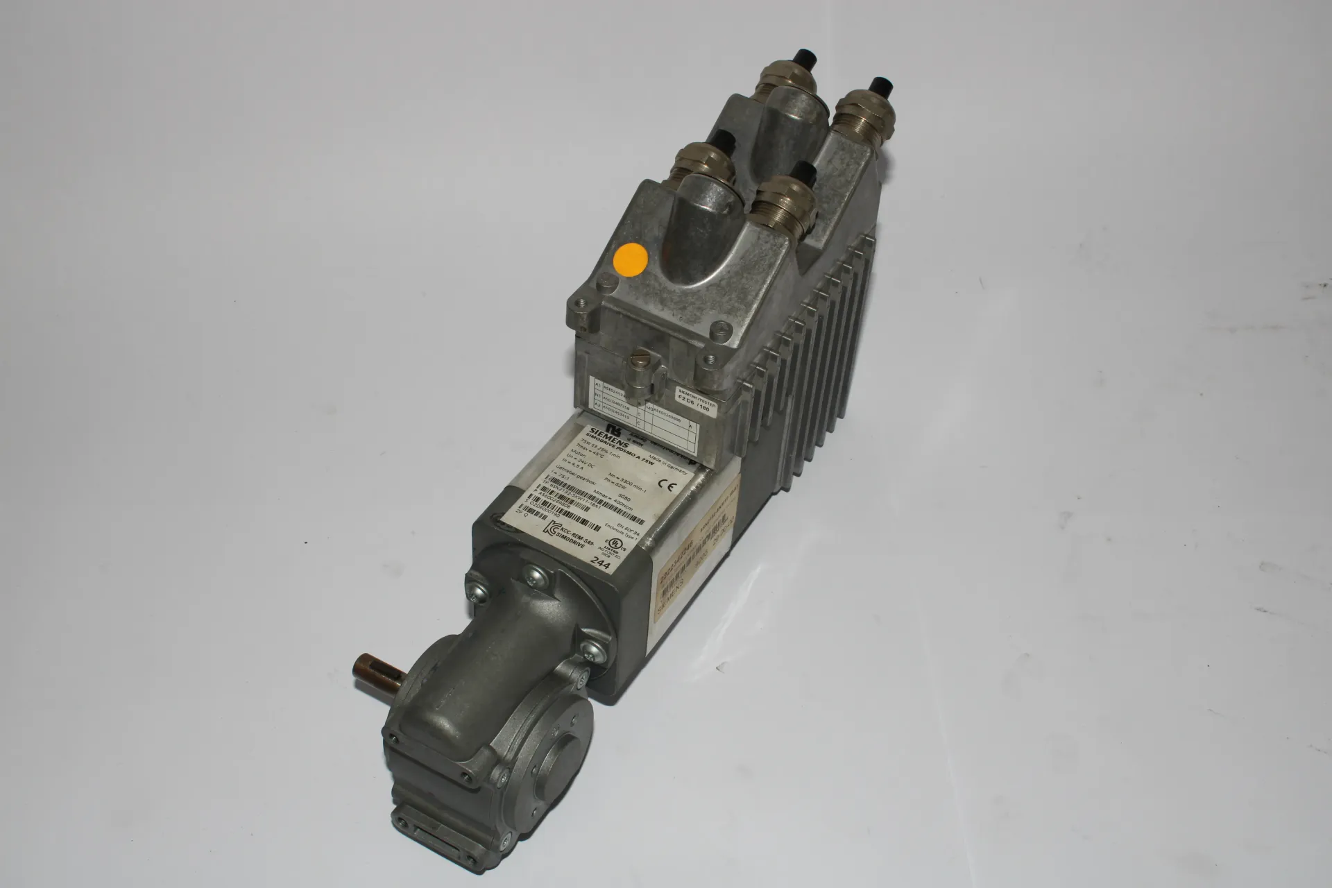 Siemens 6SN2132-5KW11-1BA1 SIMODRIVE POSMO A Programmable Positioning Motor PROFIBUS DP Standard Slave Brushless Motor 75W