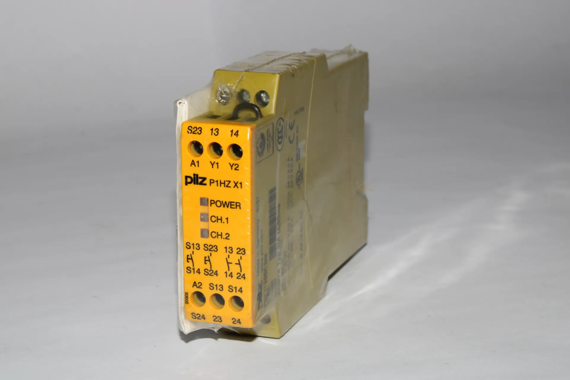 [33D] Pilz P1HZ X1 (774360) Safety Relay
