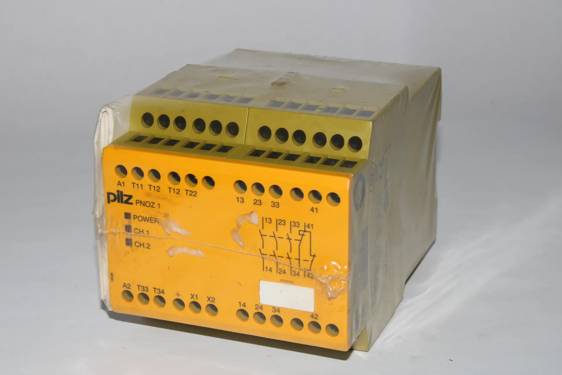 [33D] Pilz PNOZ 1 (775650) Safety Relay
