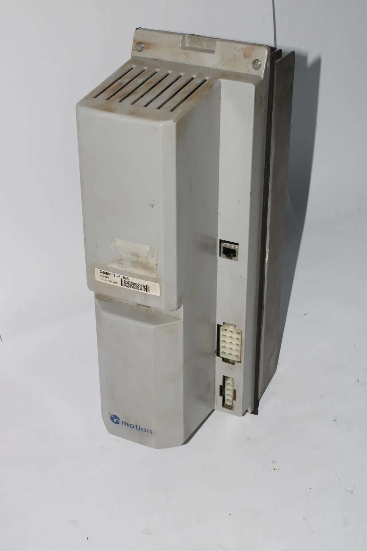 ABB 3HAB8101-2/06A Inmotion Industrial Robot Servo Drive DSQC345B