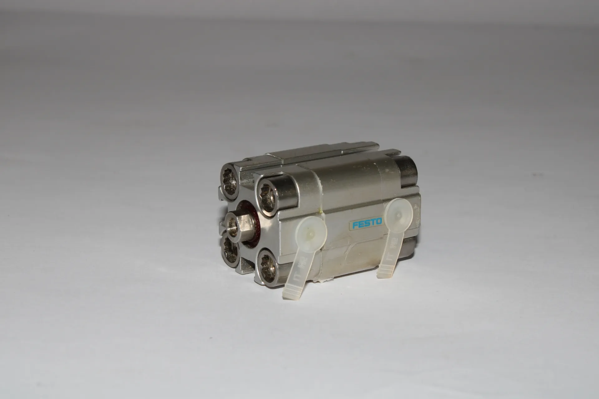 Festo ADVU-16-5-P-A (156507) Double-acting Pneumatic Air Cylinder