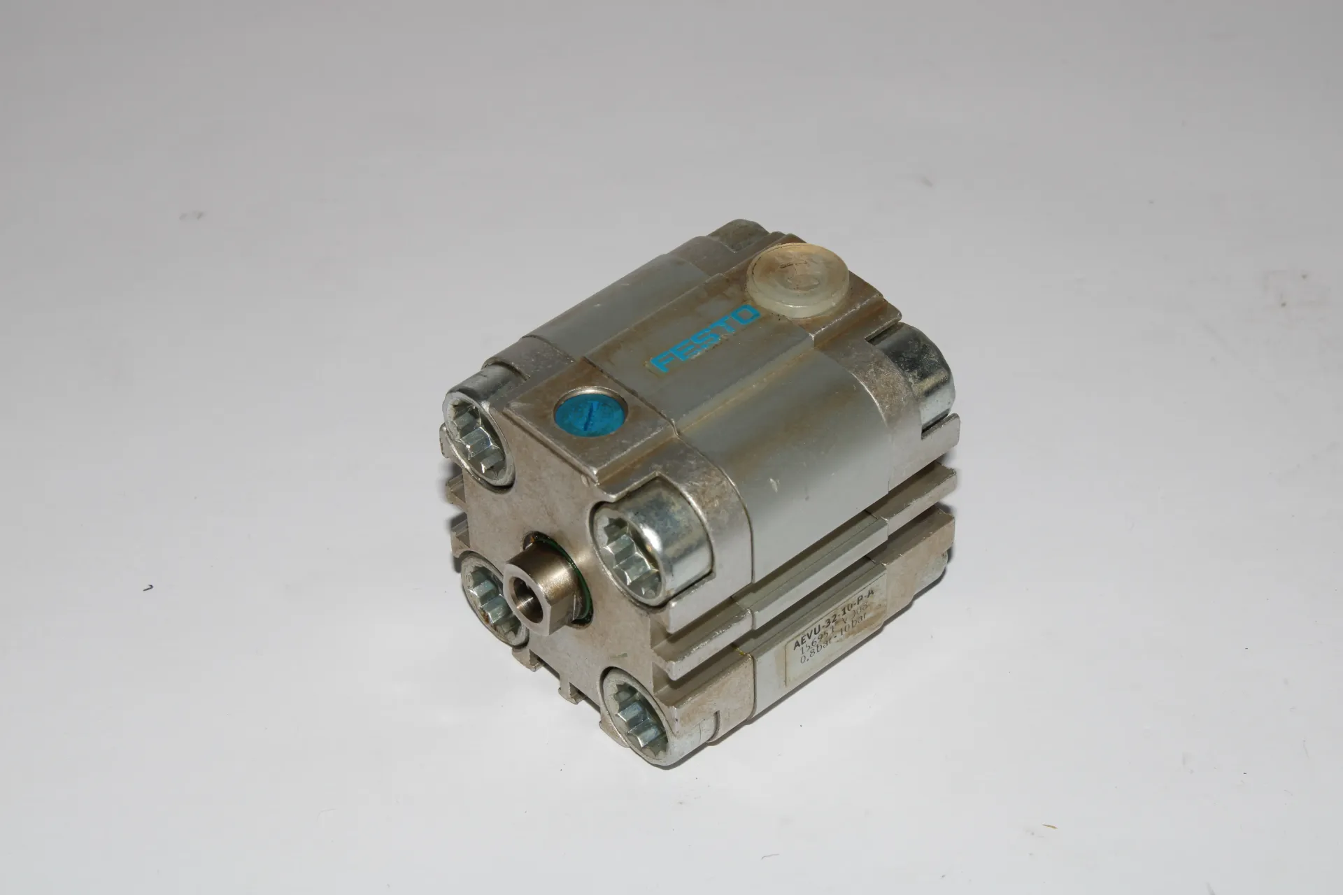 [34A Box 1] Festo AEVU-32-10-P-A (156951) Single-acting Pneumatic Compact Cylinder 