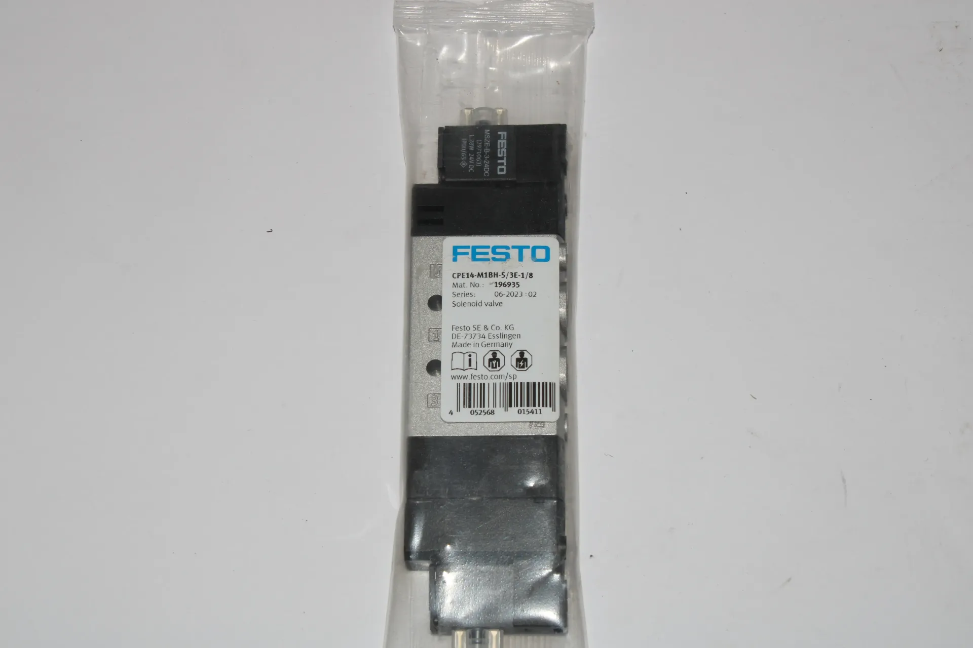 Festo CPE14-M1BH-5/3E-1/8 (196935) Solenoid Valve 5/3-way Pneumatic Directional Control Valve